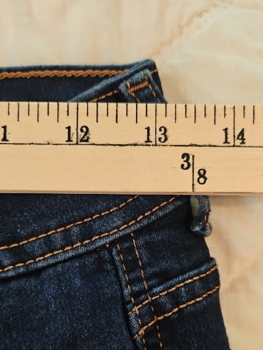 Angels Forever Young- 2 Button Curvy Skinny Jeans- Size 10 - Picture 3 of 8